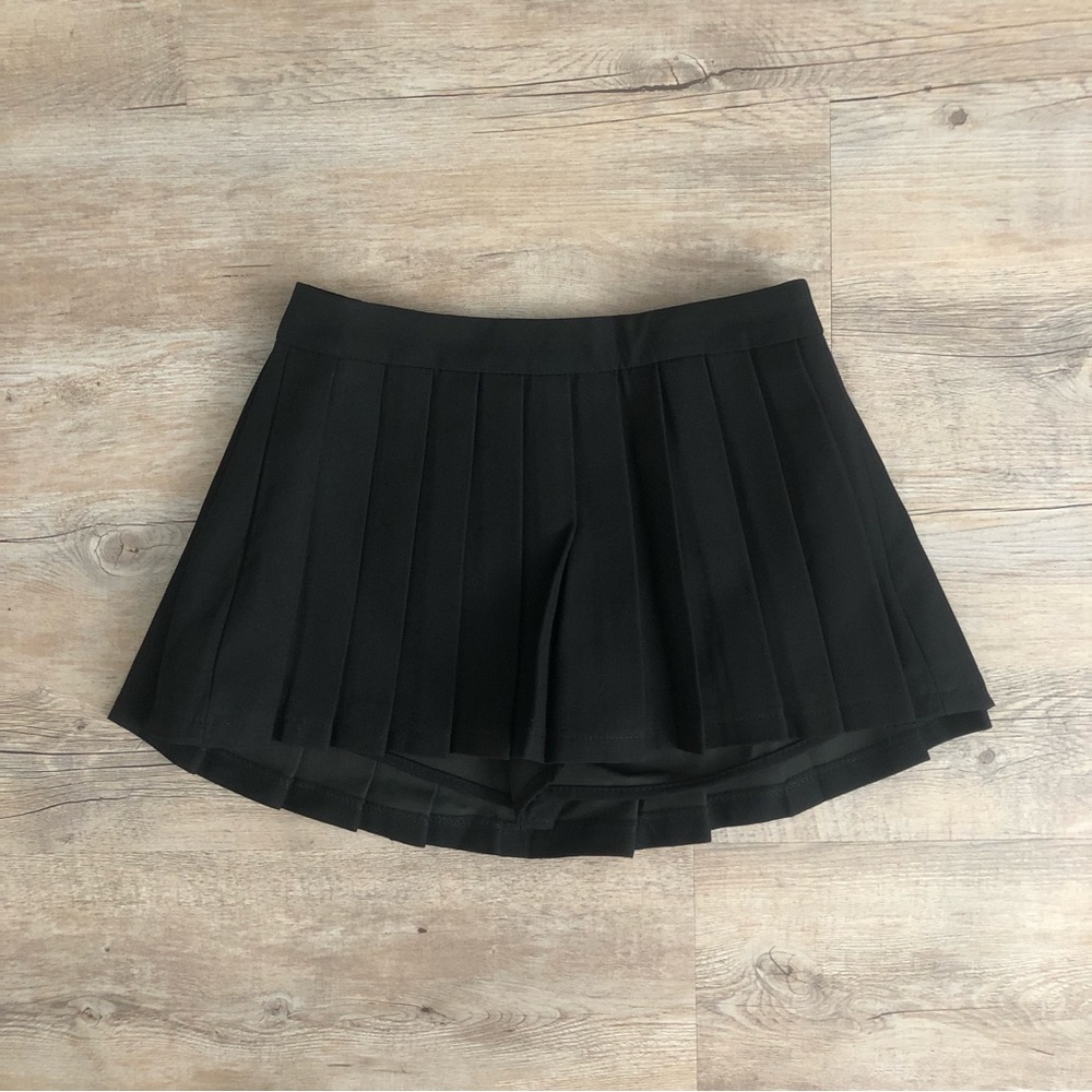 HALARA High Waisted Plain Mini Pleated Skirt- S